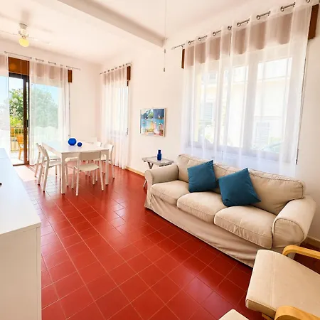 Сasa de vacaciones Brezza Marina La Caletta